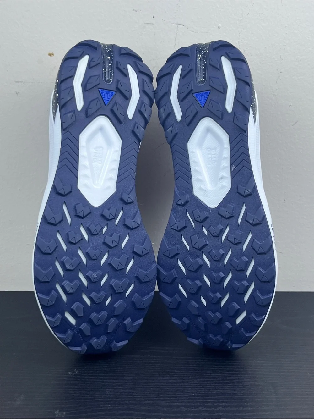 Brooks Catamount 2 Men's Size 10 Orange Navy Blue Trail Running Shoes Sneakers